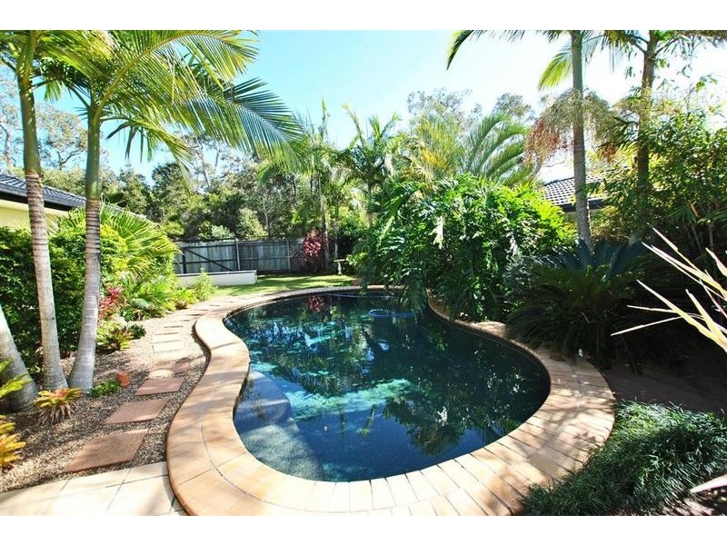 6 Holmes Street, Currimundi QLD 4551