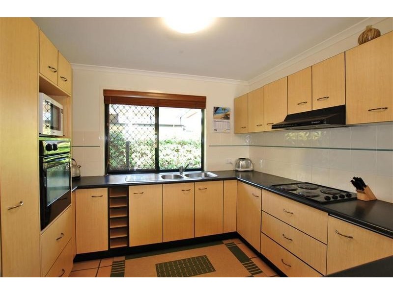 6 Holmes Street, Currimundi QLD 4551