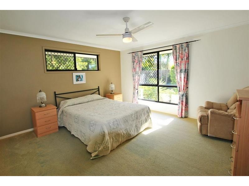6 Holmes Street, Currimundi QLD 4551