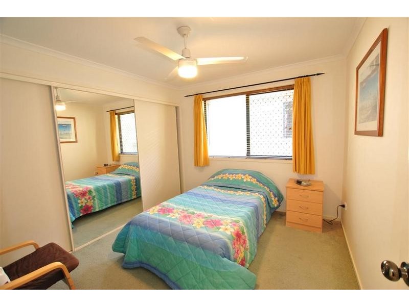 6 Holmes Street, Currimundi QLD 4551