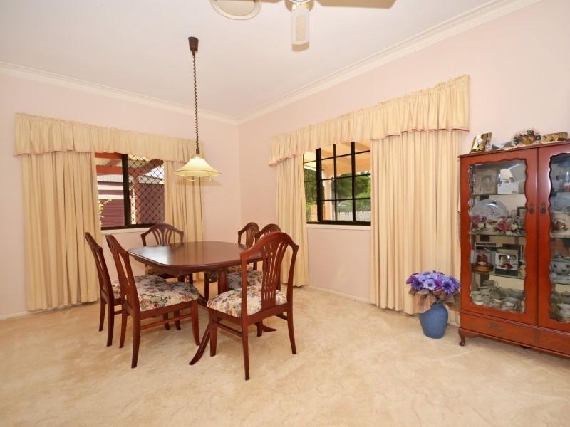 12 Homestead Drive, Little Mountain QLD 4551
