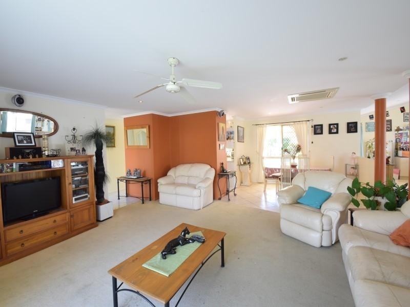 22 Homestead Drive, Little Mountain QLD 4551