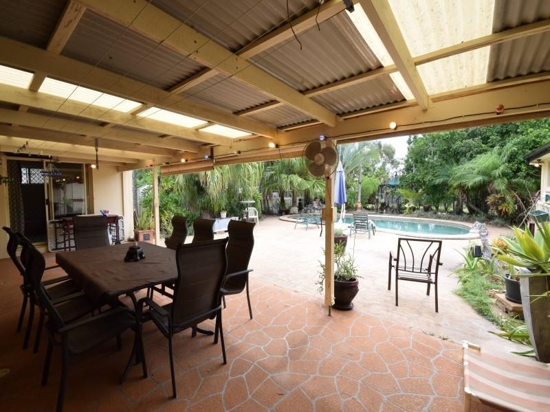 22 Homestead Drive, Little Mountain QLD 4551