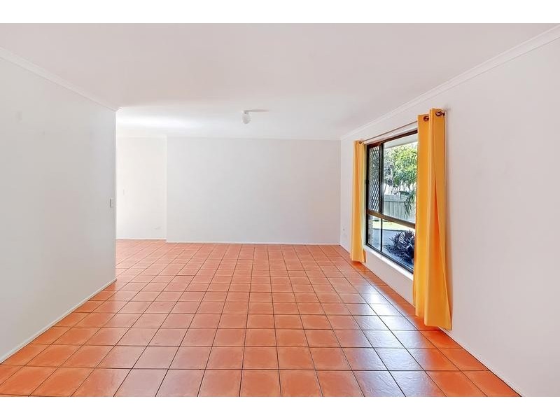 13 Honeysuckle Drive, Bokarina QLD 4575