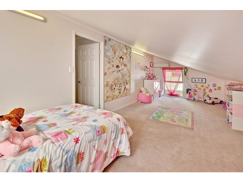 19 Ikara Street, Battery Hill QLD 4551