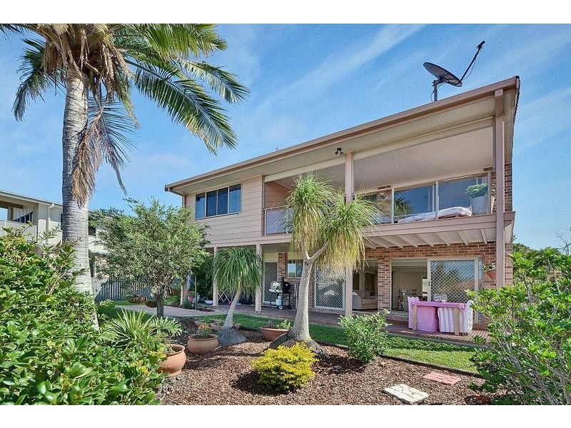 19 Ikara Street, Battery Hill QLD 4551