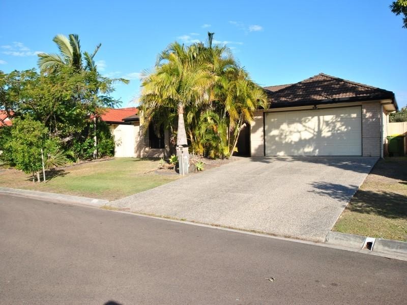 13 Investigator Place, Pelican Waters QLD 4551