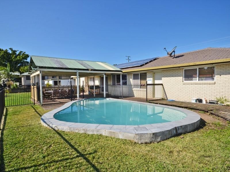 7 Ironbark Road, Little Mountain QLD 4551