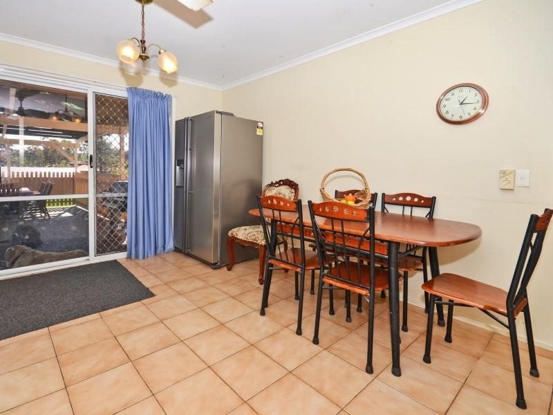 7 Ironbark Road, Little Mountain QLD 4551