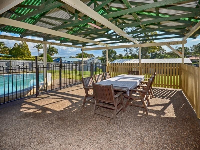7 Ironbark Road, Little Mountain QLD 4551