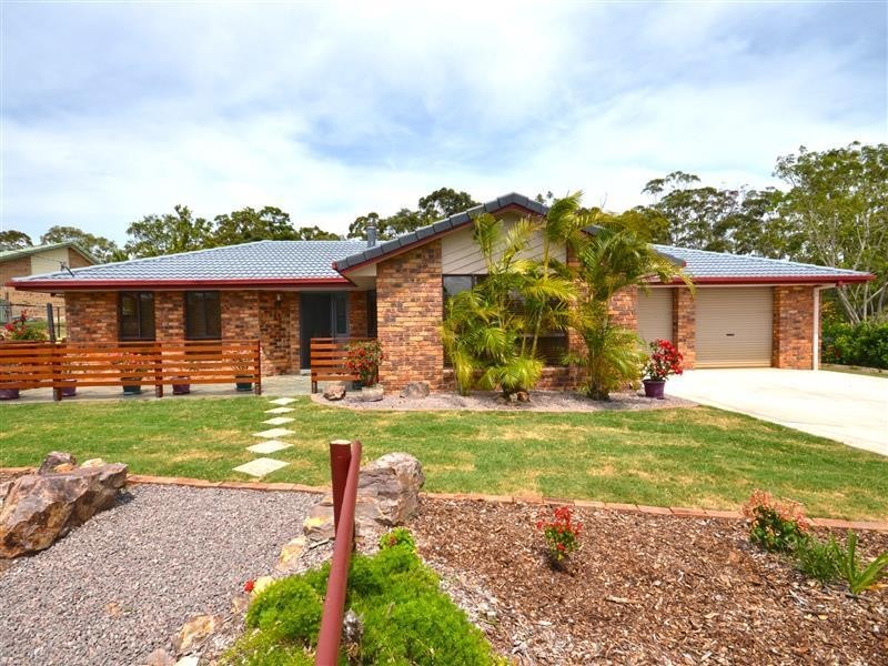 2 Ironbark Road, Little Mountain QLD 4551