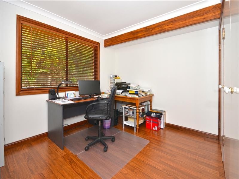 2 Ironbark Road, Little Mountain QLD 4551