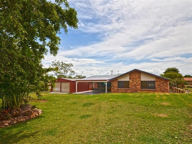 2 Ironbark Road, Little Mountain QLD 4551