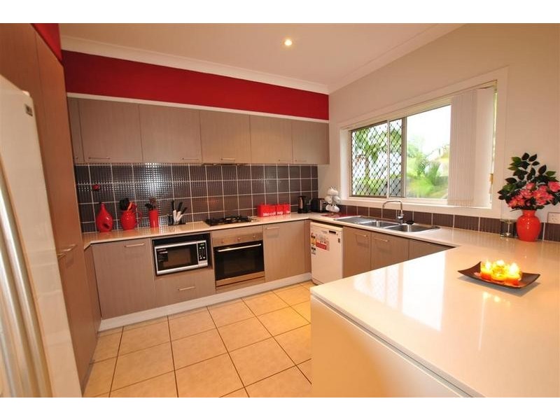 44 Ivadale Boulevard, Little Mountain QLD 4551