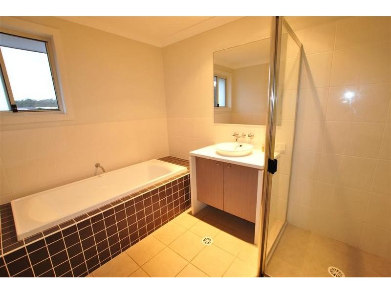 44 Ivadale Boulevard, Little Mountain QLD 4551