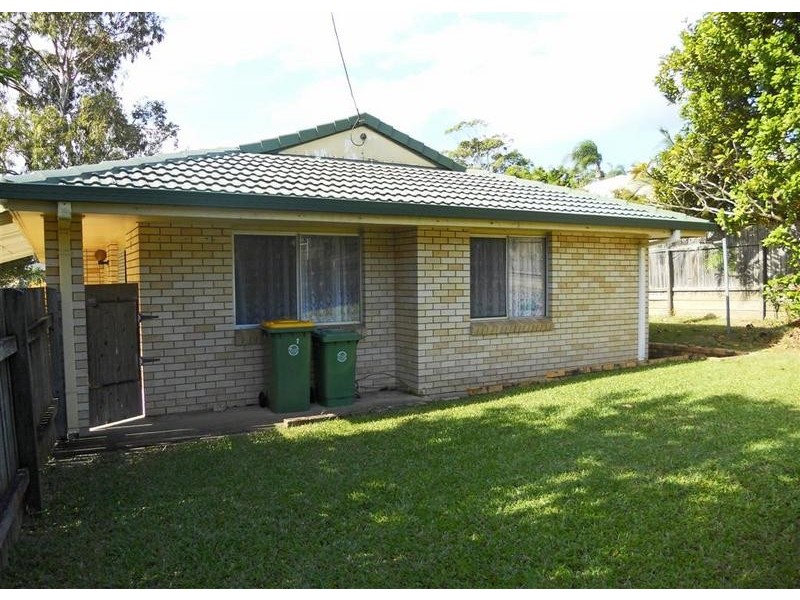 1 Jeffreys Court, Moffat Beach QLD 4551