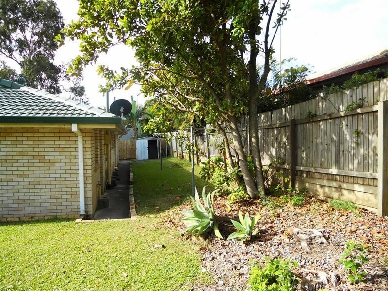 1 Jeffreys Court, Moffat Beach QLD 4551