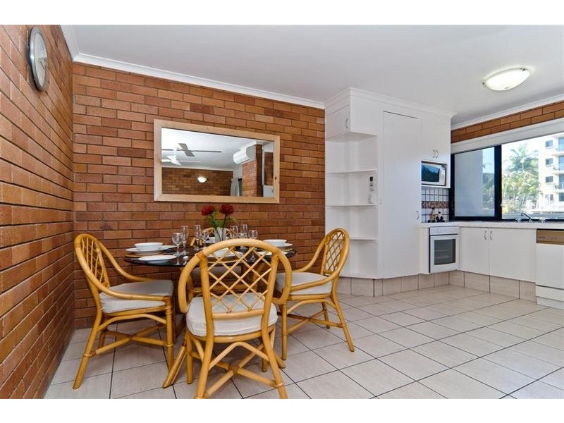 102/ 15 Bulcock Beach Esplanade, Caloundra QLD 4551