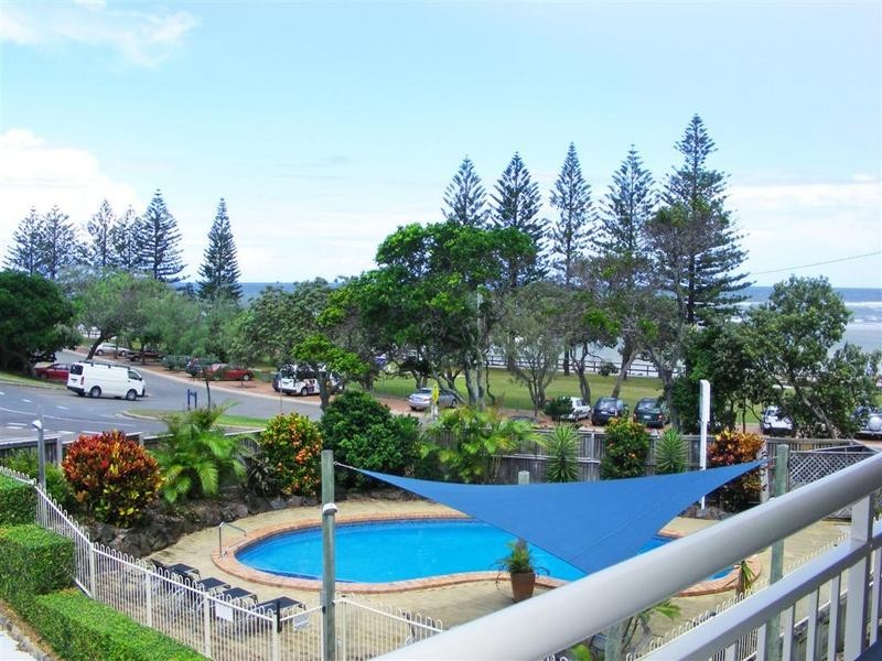 110/ 15 Bulcock Beach Esplanade, Caloundra QLD 4551