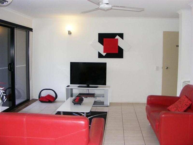 110/ 15 Bulcock Beach Esplanade, Caloundra QLD 4551