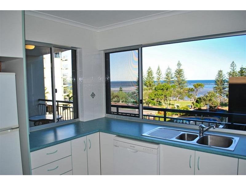 208/ 2 Knox Avenue, Caloundra QLD 4551