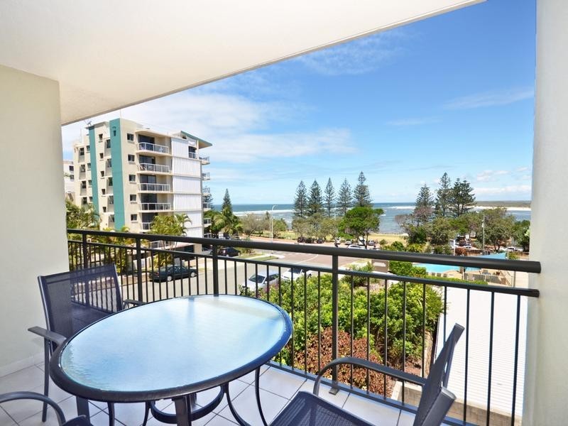 210/ 2 Knox Avenue, Caloundra QLD 4551