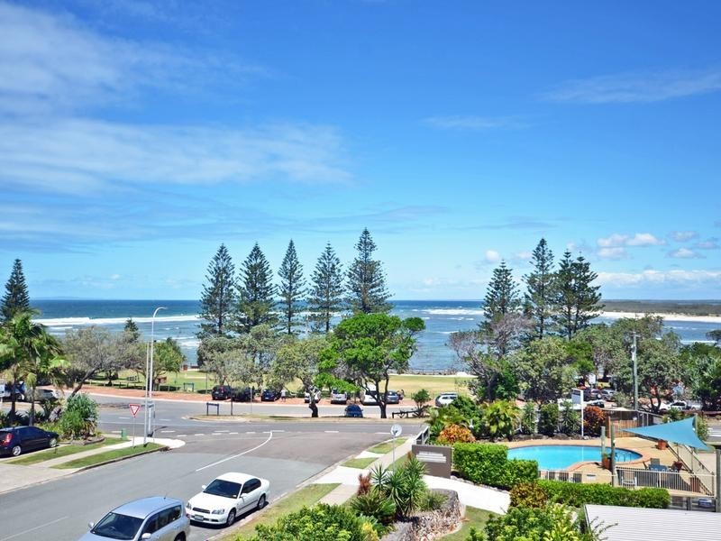 210/ 2 Knox Avenue, Caloundra QLD 4551