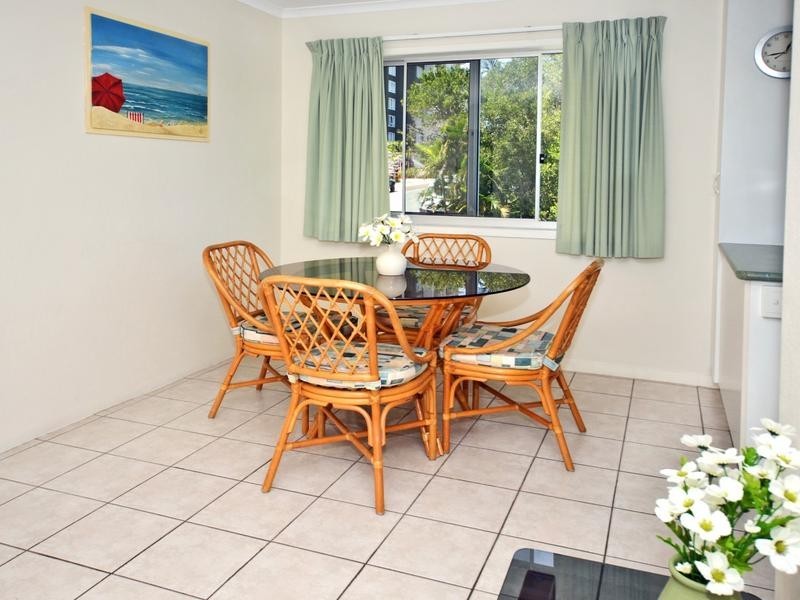 210/ 2 Knox Avenue, Caloundra QLD 4551