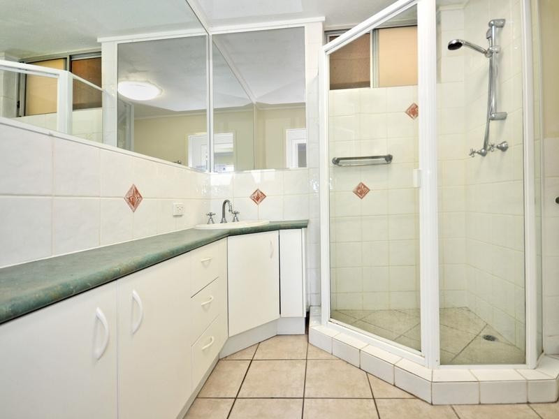 210/ 2 Knox Avenue, Caloundra QLD 4551