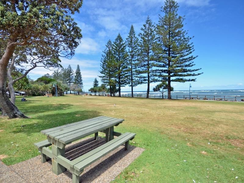 210/ 2 Knox Avenue, Caloundra QLD 4551
