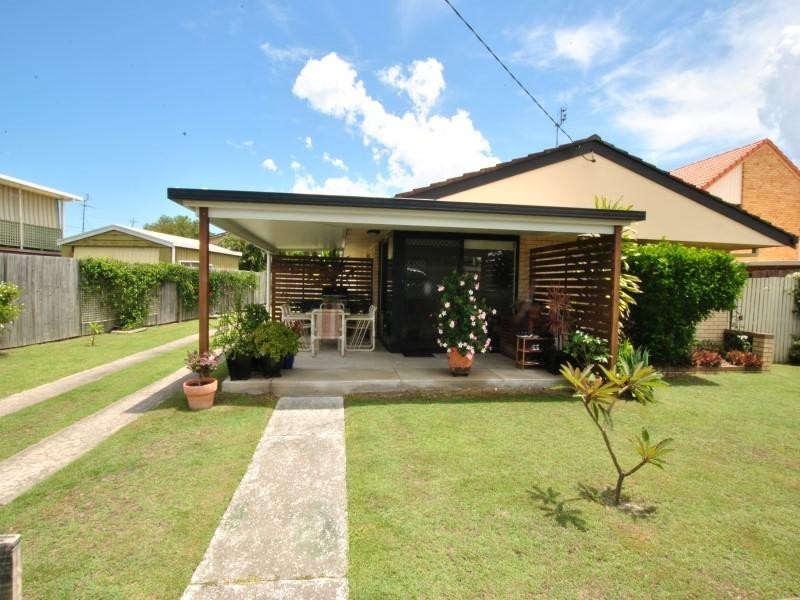 2 Judy Street, Golden Beach QLD 4551