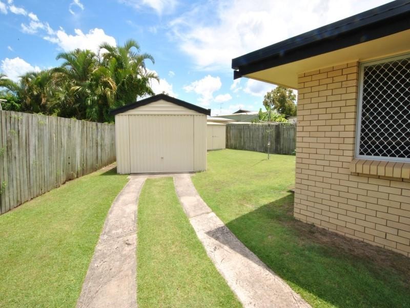 2 Judy Street, Golden Beach QLD 4551