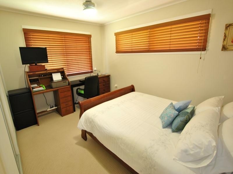 2 Judy Street, Golden Beach QLD 4551