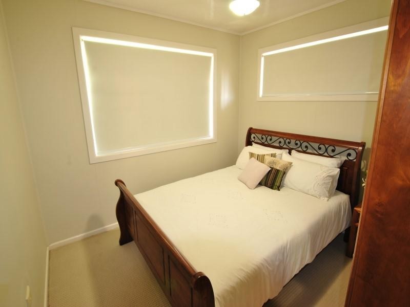 2 Judy Street, Golden Beach QLD 4551