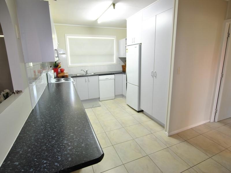 2 Judy Street, Golden Beach QLD 4551