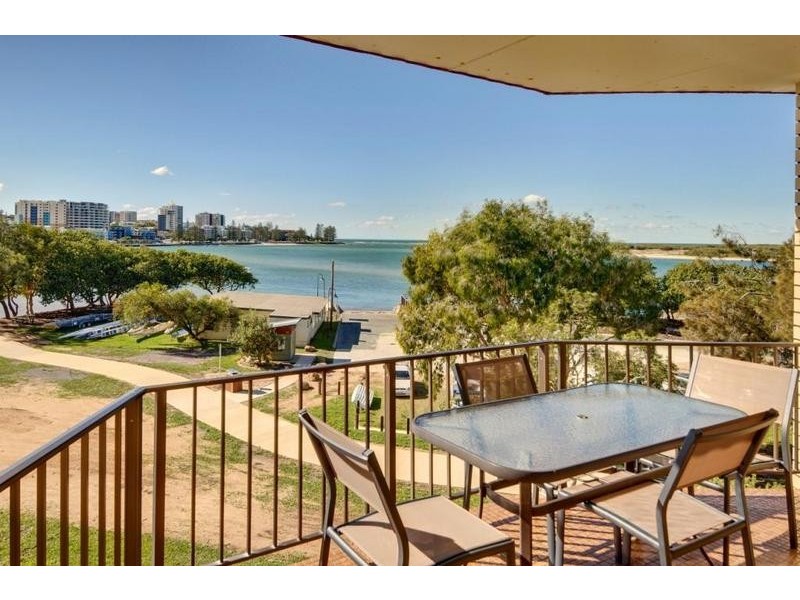 12/ 13 Landsborough Parade, Golden Beach QLD 4551