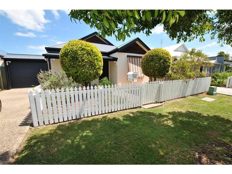 19 Kamala Place, Meridan Plains QLD 4551