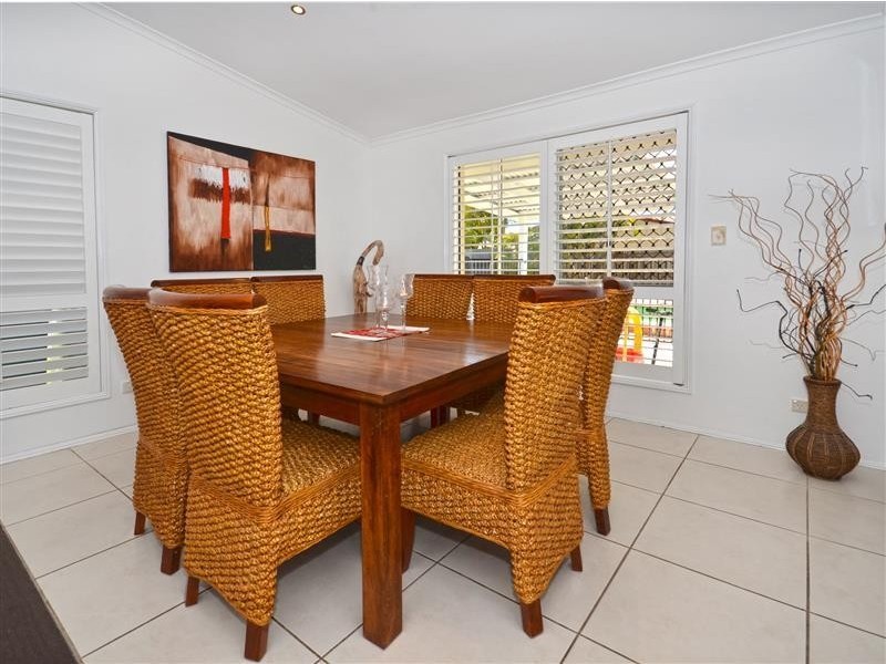 2 Kauri Place, Currimundi QLD 4551