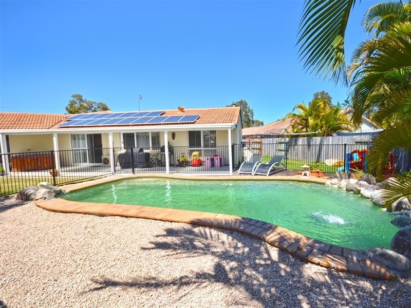 2 Kauri Place, Currimundi QLD 4551