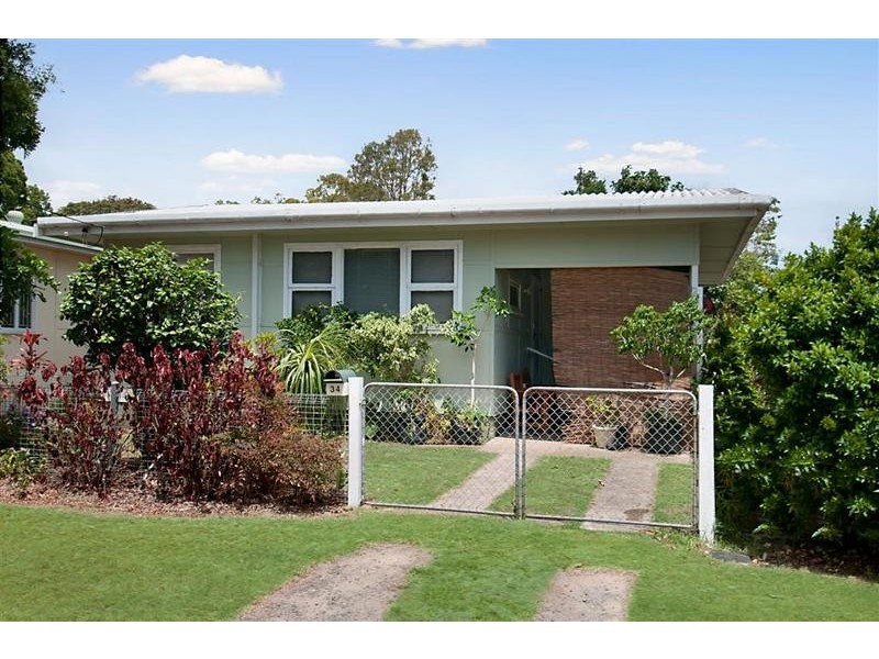 34 Kennedy Parade, Golden Beach QLD 4551