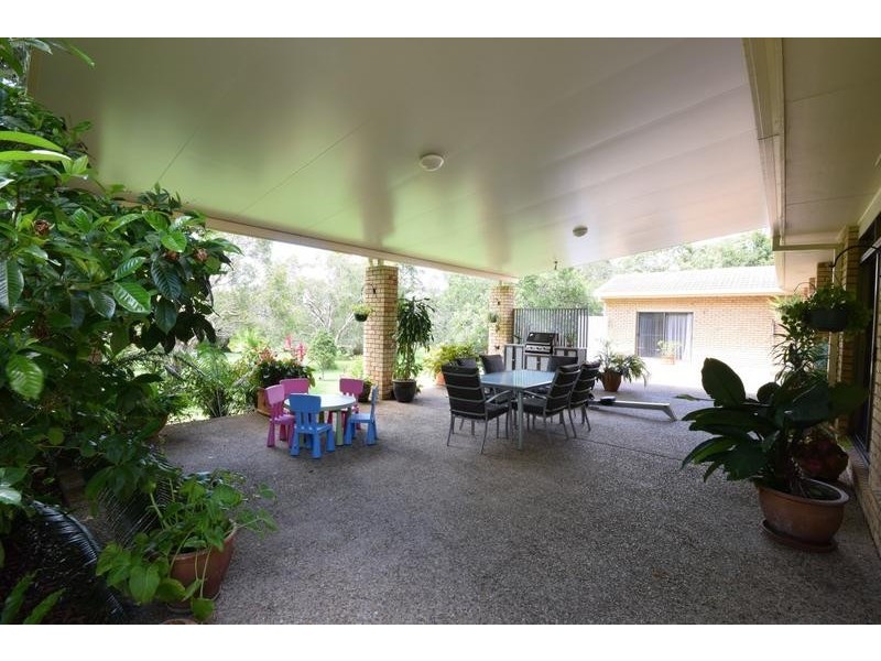 5 Kentucky Court, Little Mountain QLD 4551