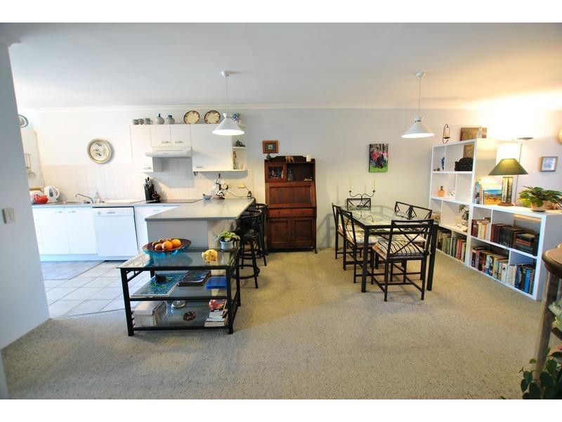 11/ 52 King Street, Kings Beach QLD 4551