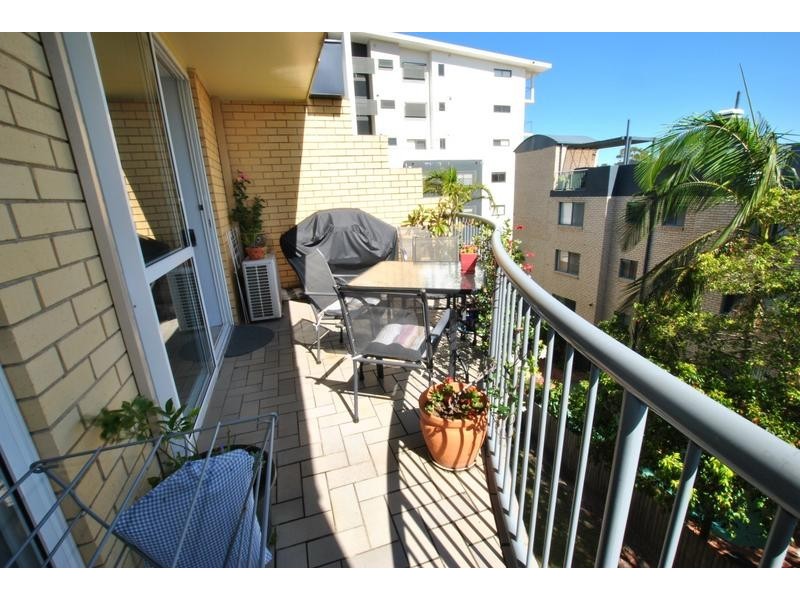 11/ 52 King Street, Kings Beach QLD 4551