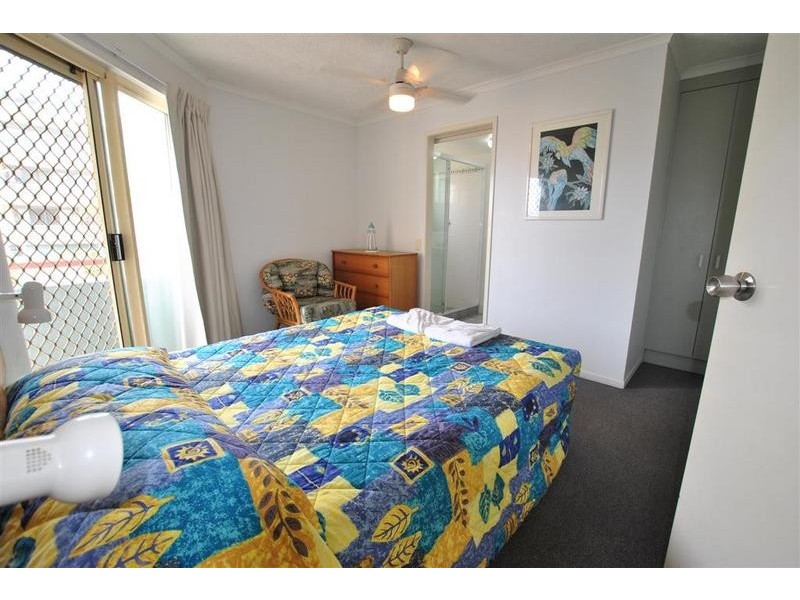 4/ 20 Warne Terrace, Kings Beach QLD 4551