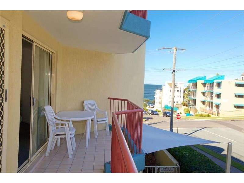 4/ 20 Warne Terrace, Kings Beach QLD 4551