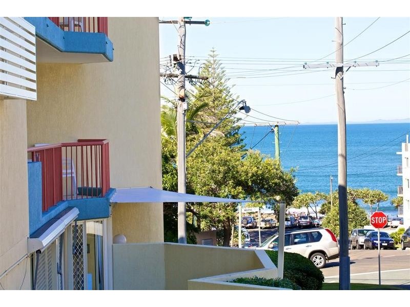 4/ 20 Warne Terrace, Kings Beach QLD 4551