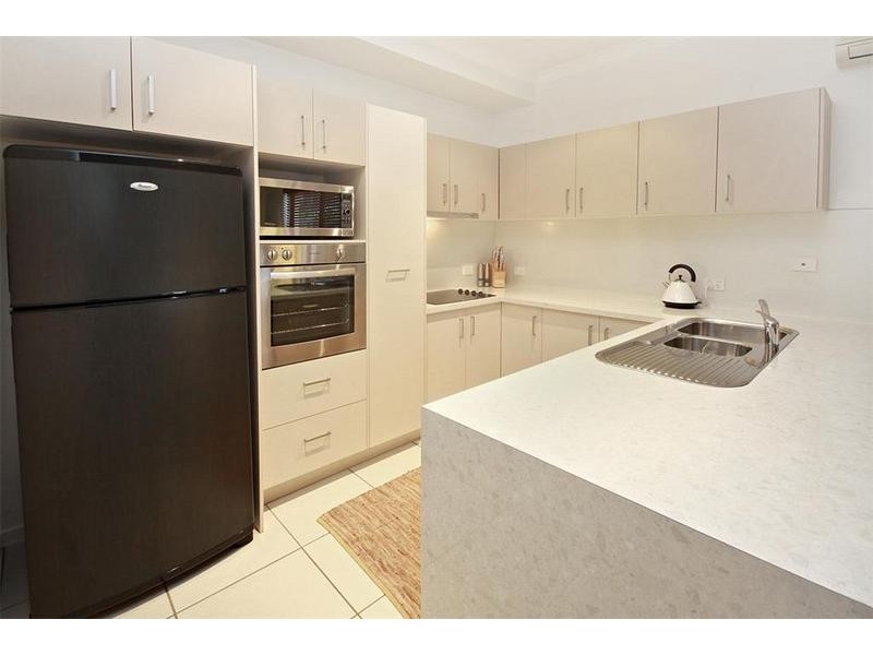 8 King Orchid Drive, Little Mountain QLD 4551