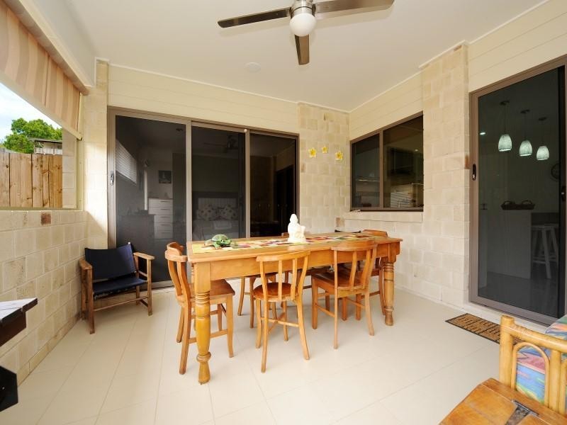 11 King Parrot Avenue, Glass House Mountains QLD 4518