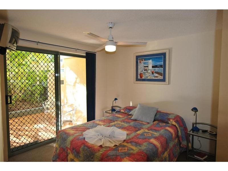 8/ 18 Mahia Terrace, Kings Beach QLD 4551