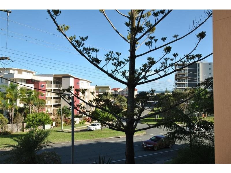 8/ 18 Mahia Terrace, Kings Beach QLD 4551